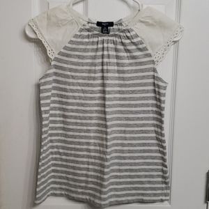 Girls Sz L summer top